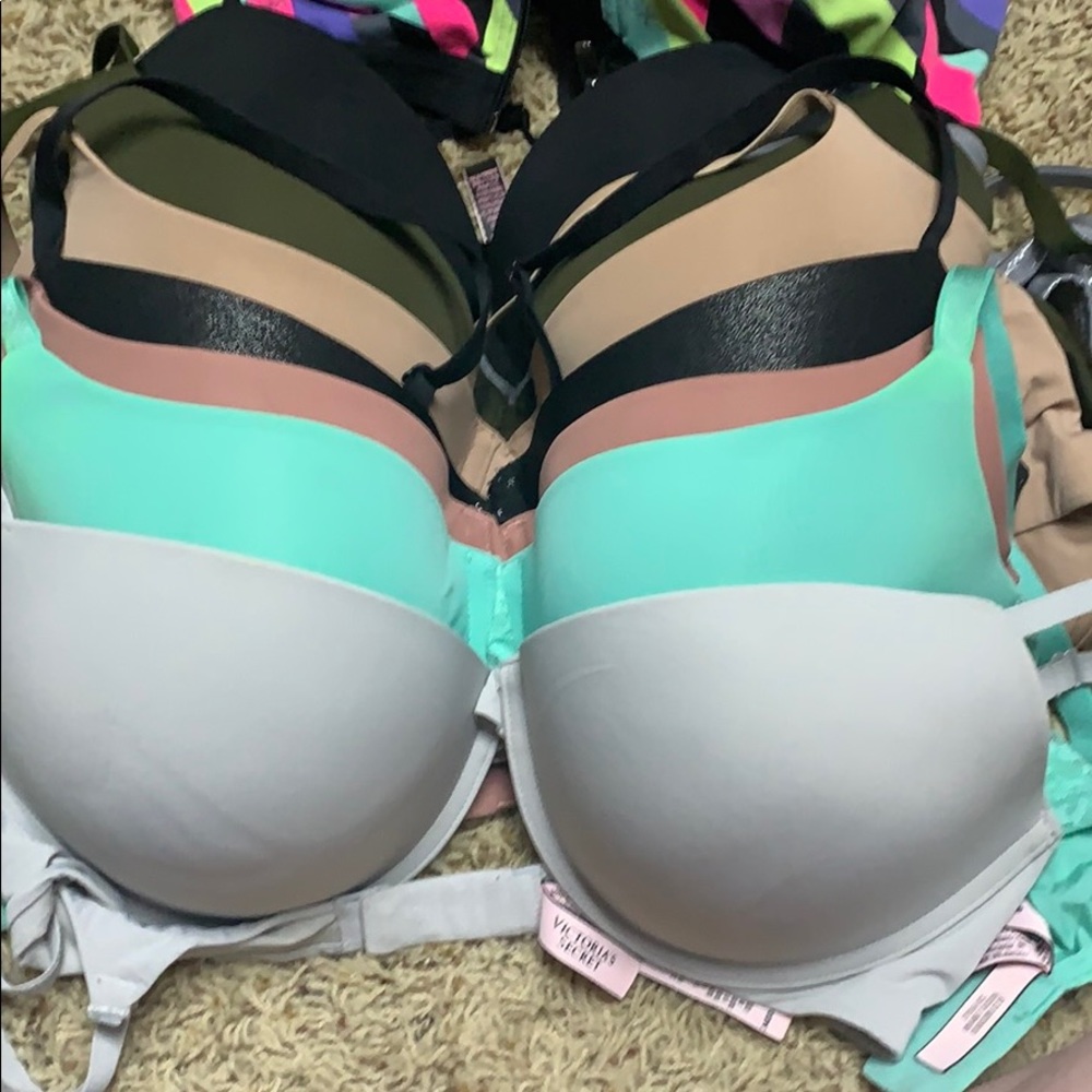 Bundle of VS 34dd bras